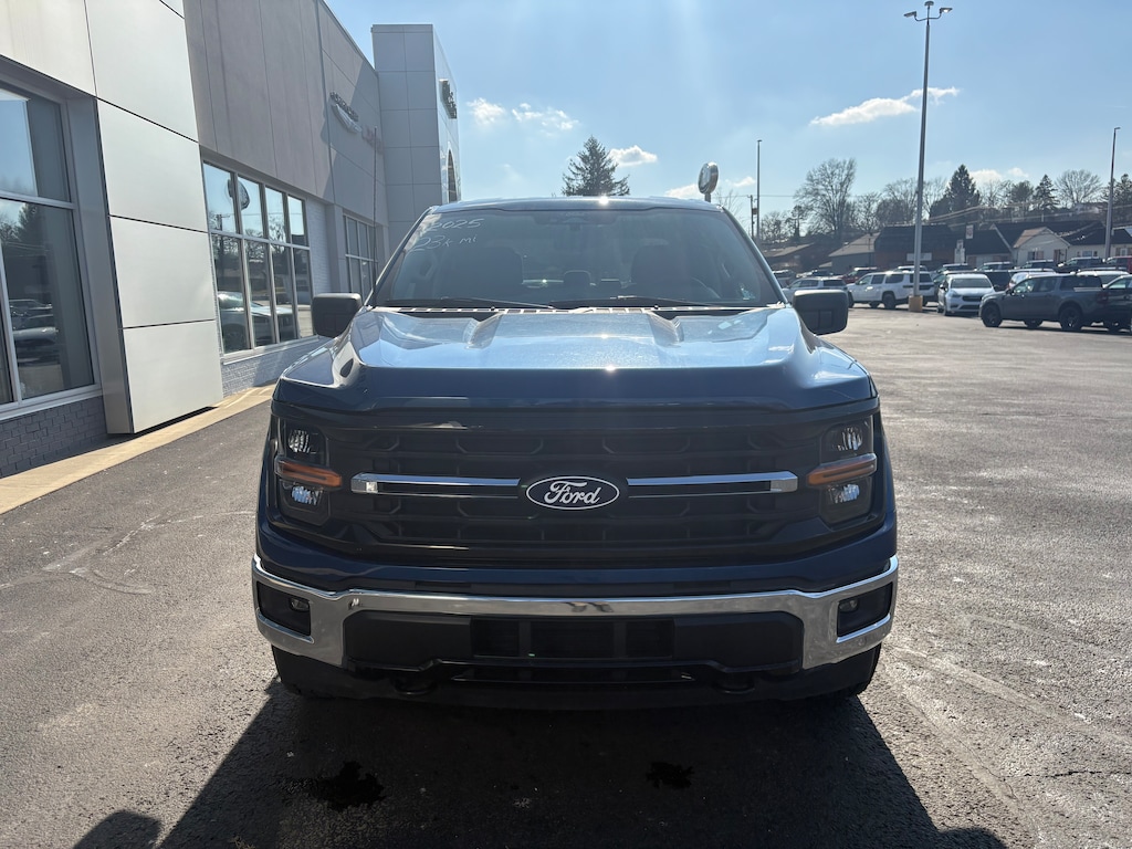 Used 2025 Ford F-150 XLT XLT 4WD SuperCrew 5.5 Box