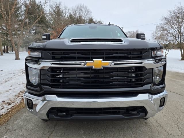 2026 Chevrolet Silverado 3500 HD LT - Photo 8