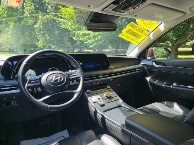 2024 Hyundai Palisade Limited - Photo 12