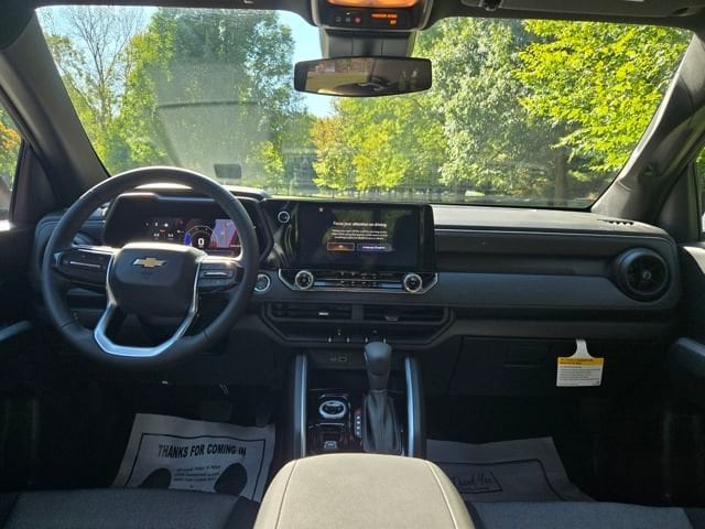 2026 Chevrolet Colorado Work Truck - Photo 13