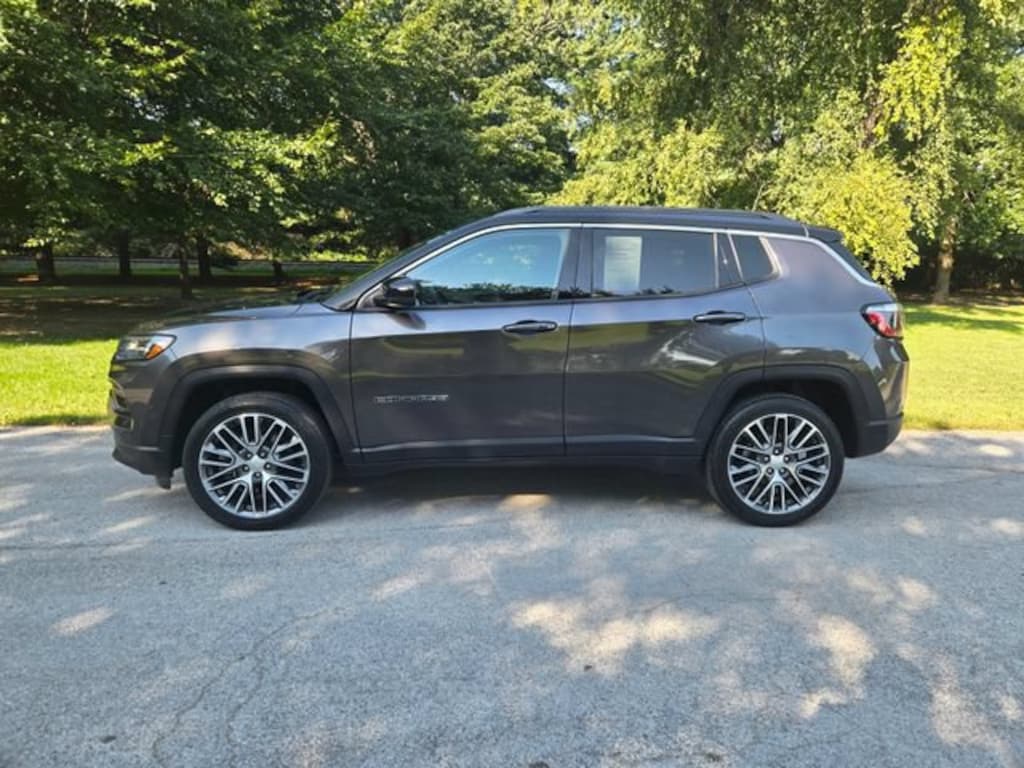 Used 2023 Jeep Compass Limited