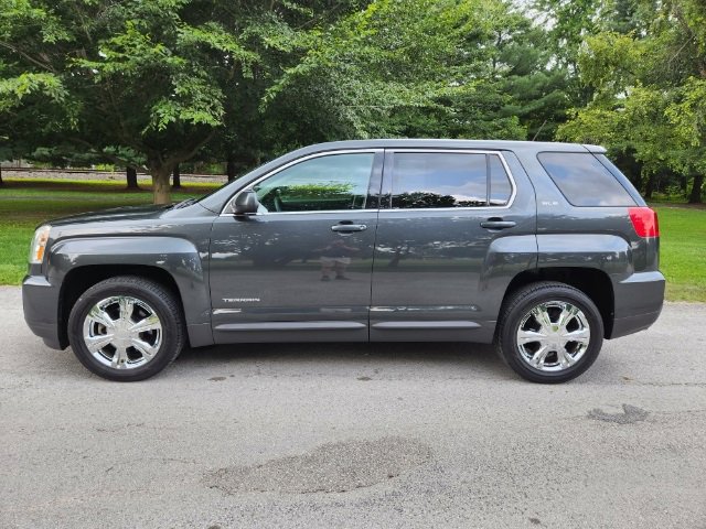 Used 2017 GMC Terrain SLE-1 with VIN 2GKALMEK4H6305585 for sale in Cayuga, IN