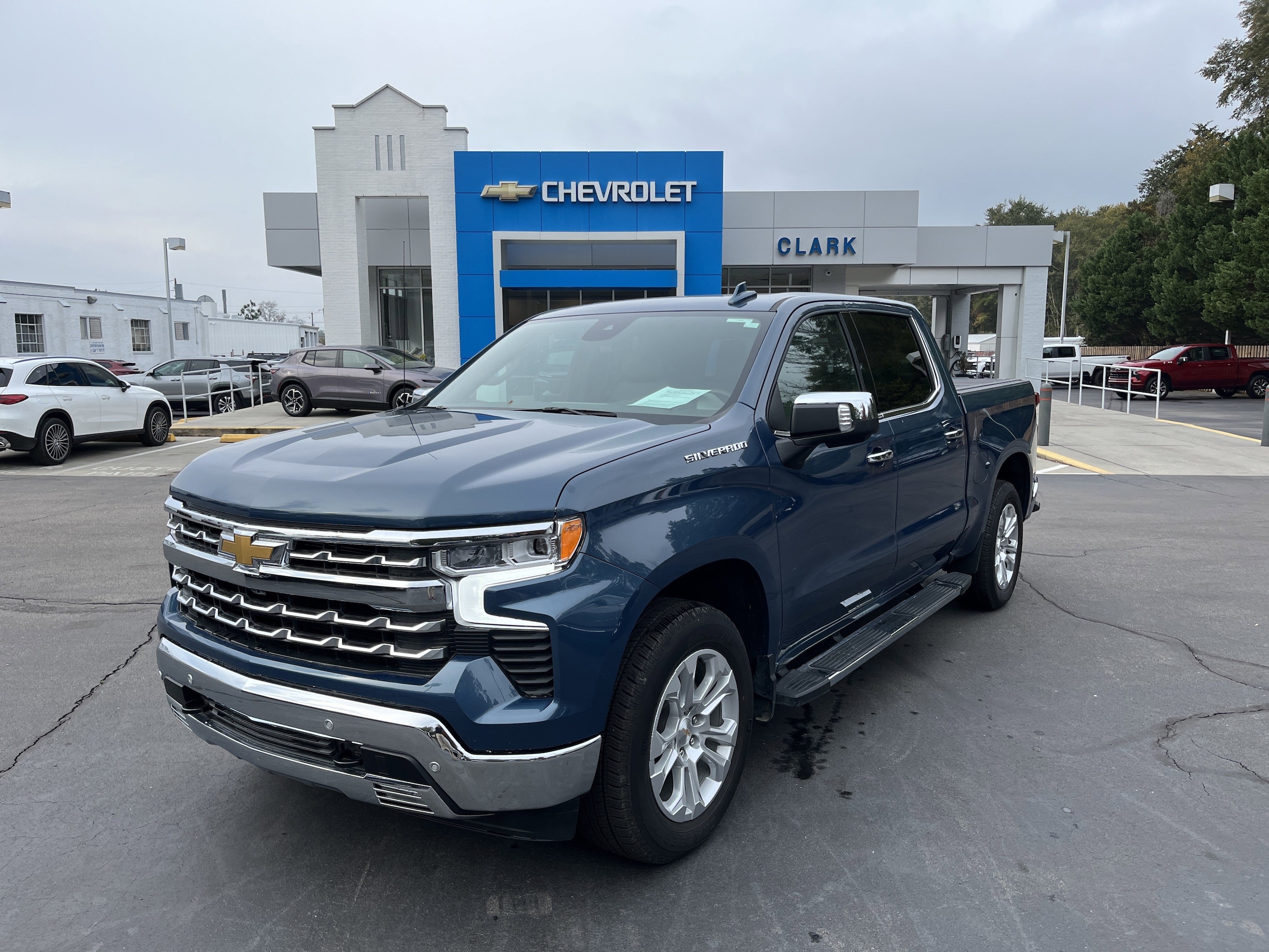 2024 Chevrolet Silverado 1500 Truck 