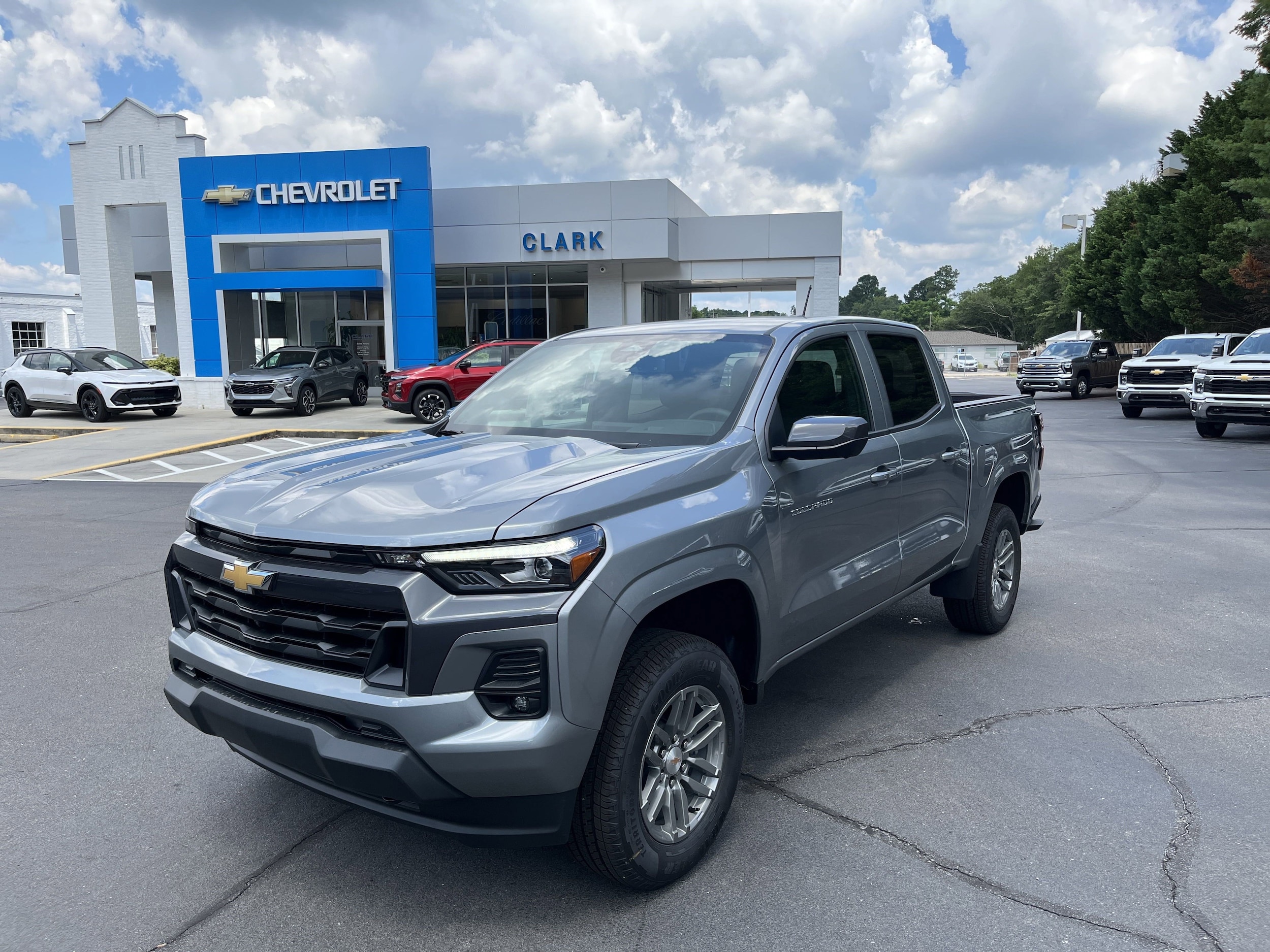 2025 Chevrolet Colorado Truck 