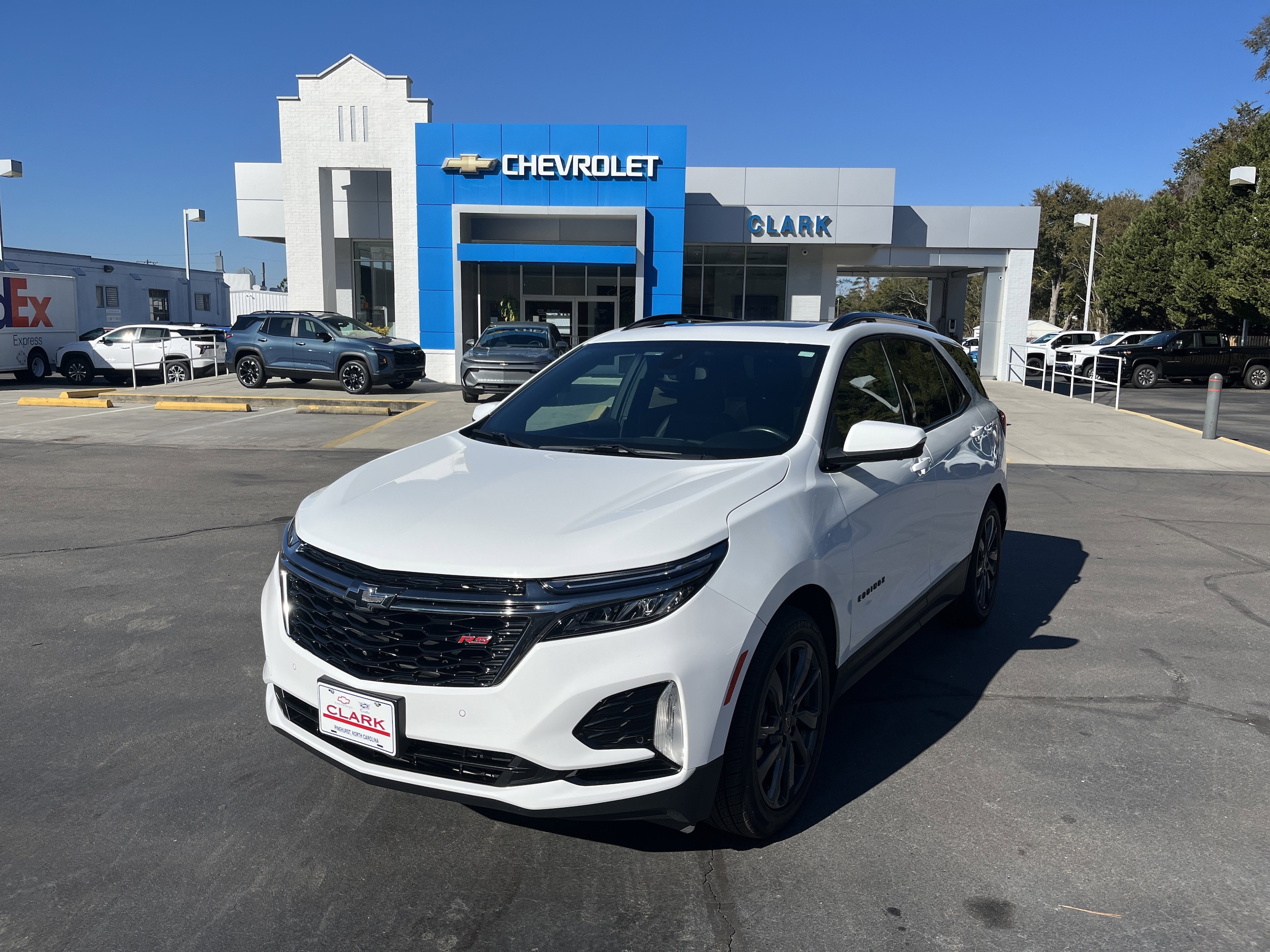 2022 Chevrolet Equinox RS's photo