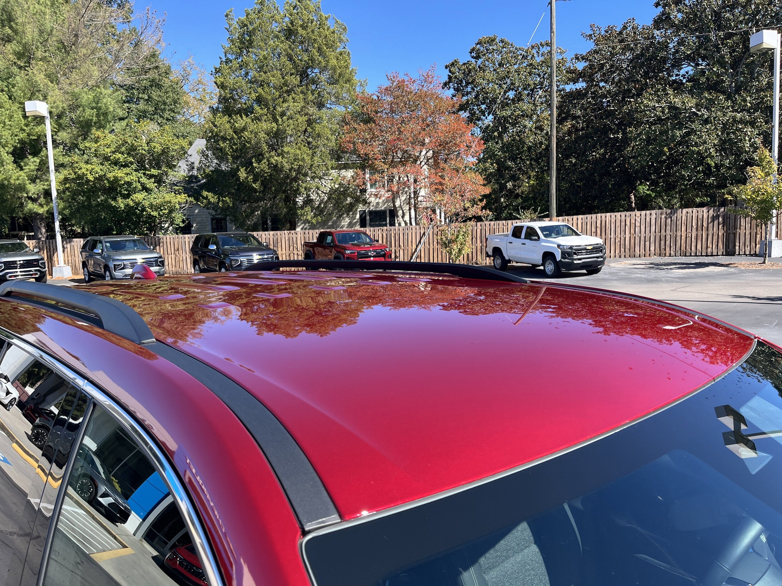 2025 Chevrolet Traverse photo 2