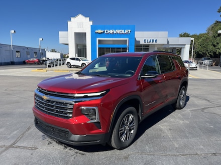 2025 Chevrolet Traverse LT SUV