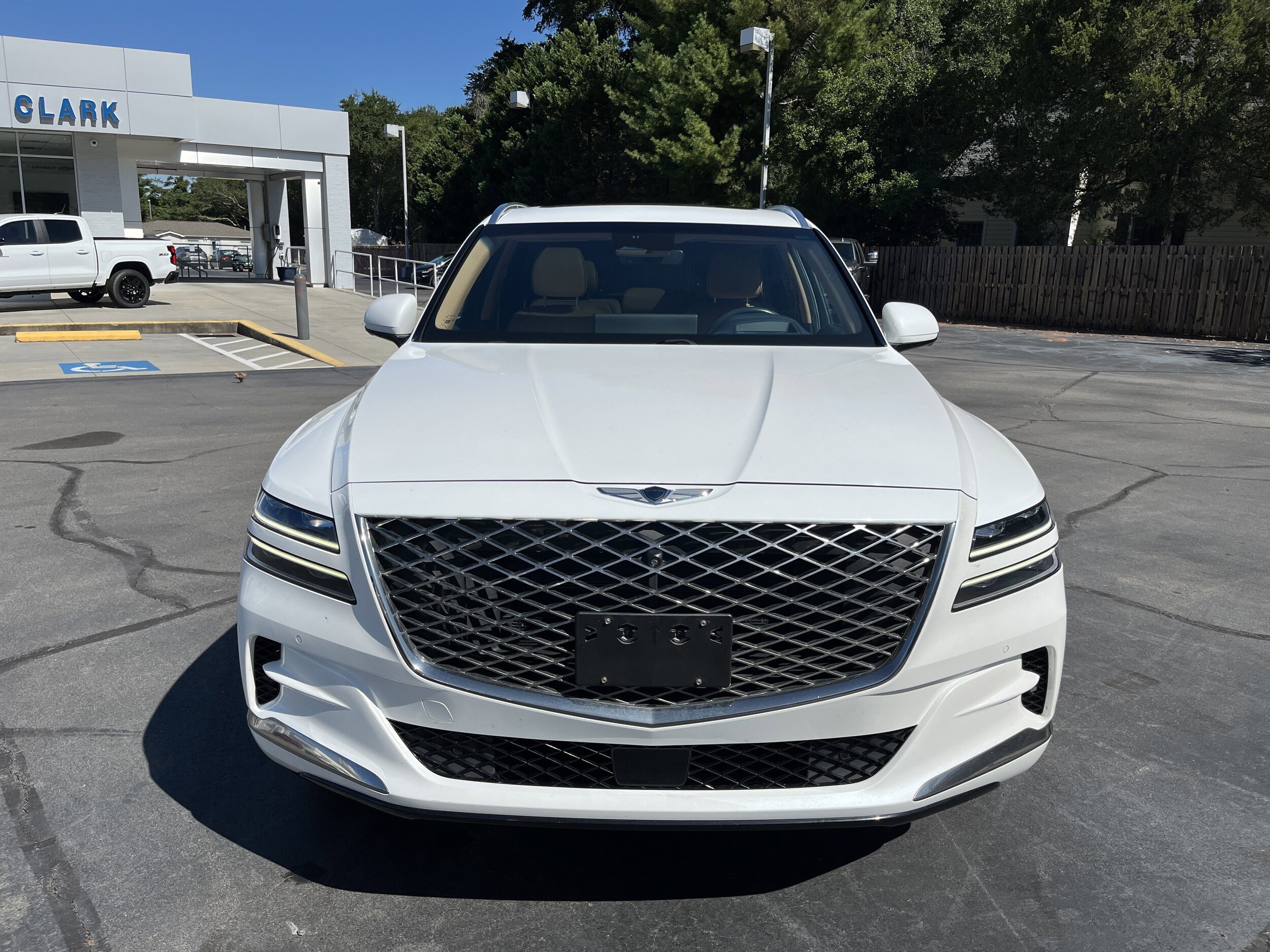 2021 Genesis GV80 Advanced photo 2