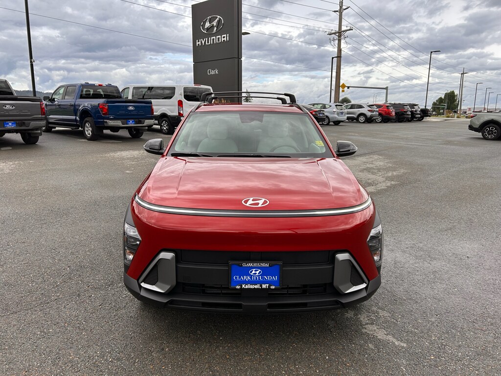 2026 Hyundai Kona SEL photo 2