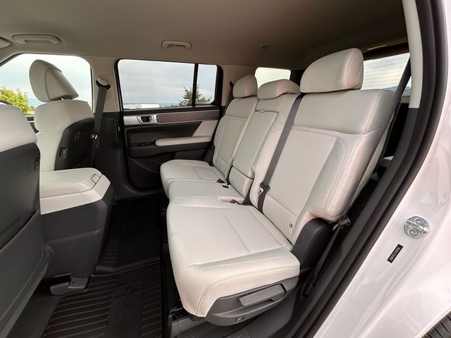2026 Hyundai Santa Fe SE - Photo 30