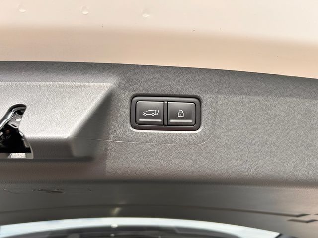 2026 Hyundai Santa Fe SE - Photo 38