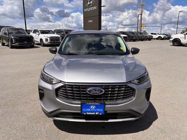 2024 Ford Escape Active photo 2