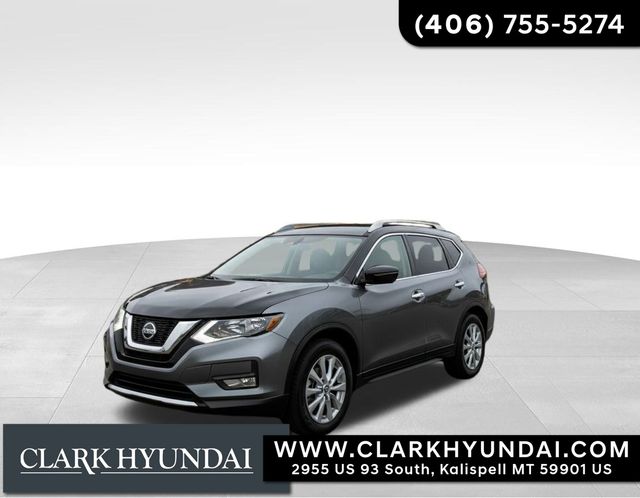 2021 Nissan Rogue Platinum's photo