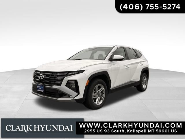 2025 Hyundai Tucson SE's photo