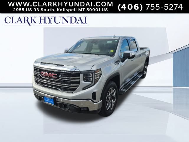 2022 GMC Sierra SLT's photo
