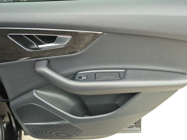 2021 Audi Q7 Premium Plus - Photo 16