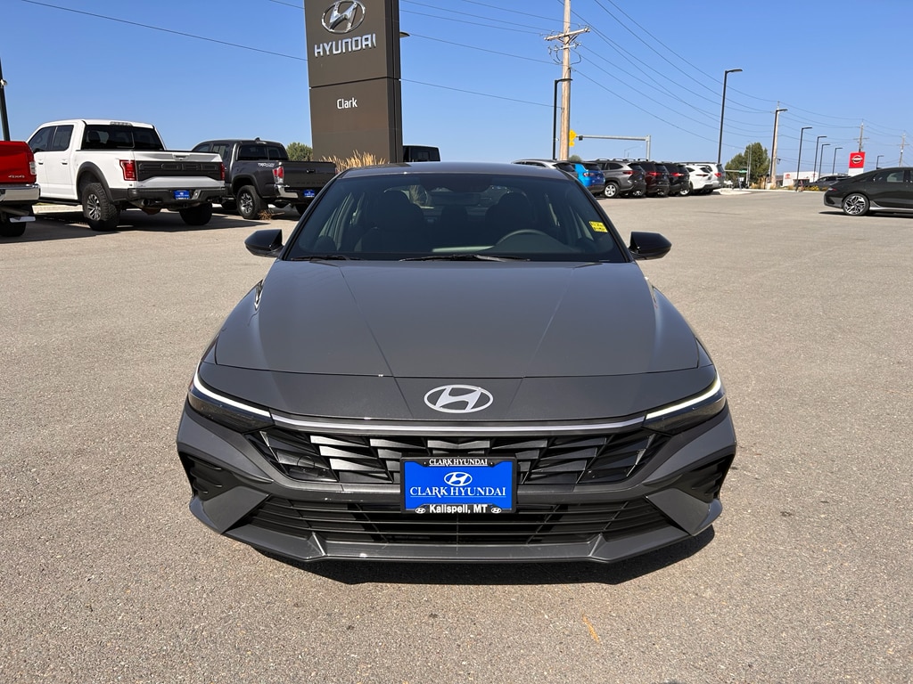 New 2025 Hyundai Elantra SEL Sport Sedan