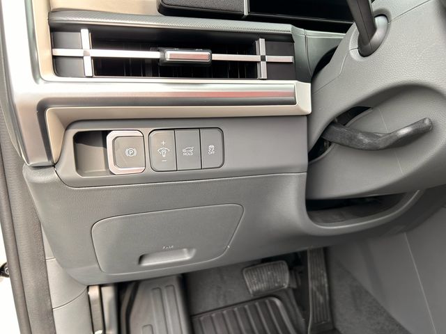 2026 Hyundai Santa Fe SE - Photo 17