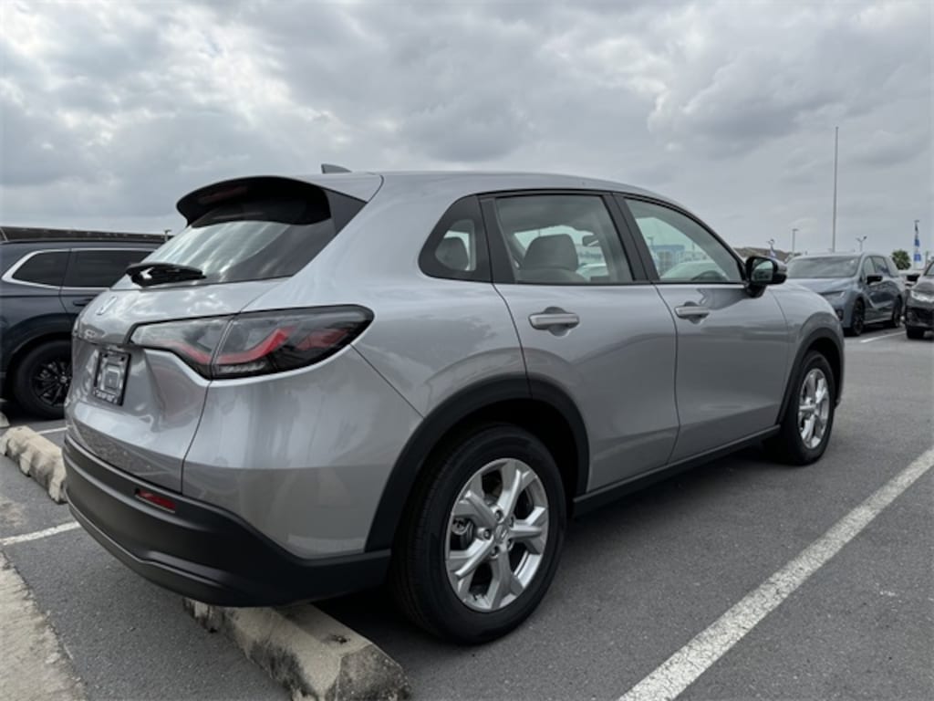 New 2025 Honda HRV For Sale at Clark Knapp Honda VIN 3CZRZ1H35SM730904