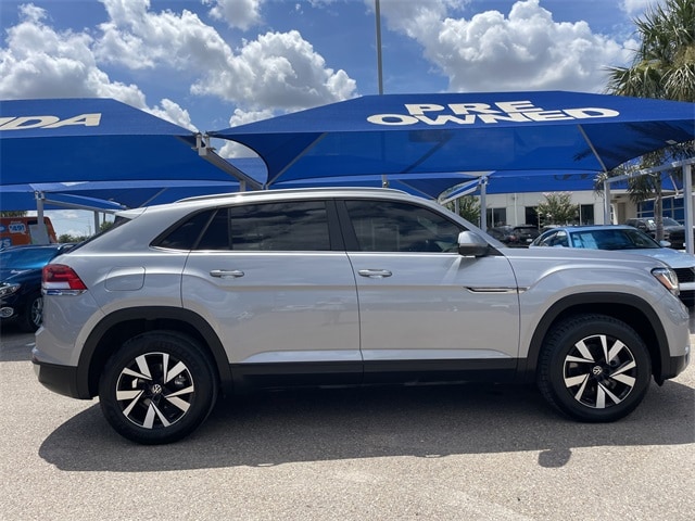 Used 2022 Volkswagen Atlas Cross Sport SE with VIN 1V2DC2CA4NC230282 for sale in Pharr, TX