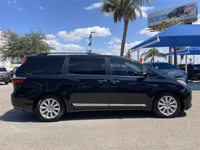 Used 2017 Toyota Sienna Limited with VIN 5TDYZ3DC0HS768861 for sale in Pharr, TX