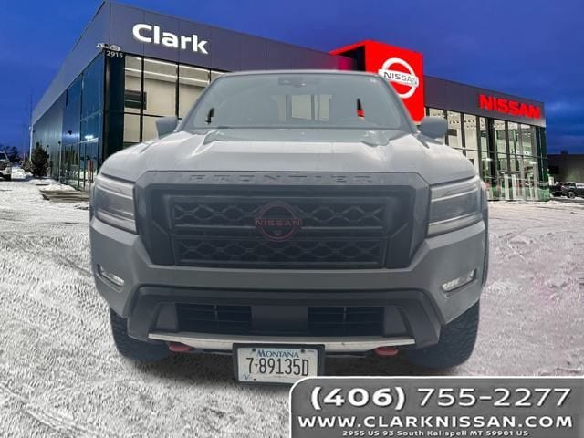 2022 Nissan Frontier PRO-4X's photo