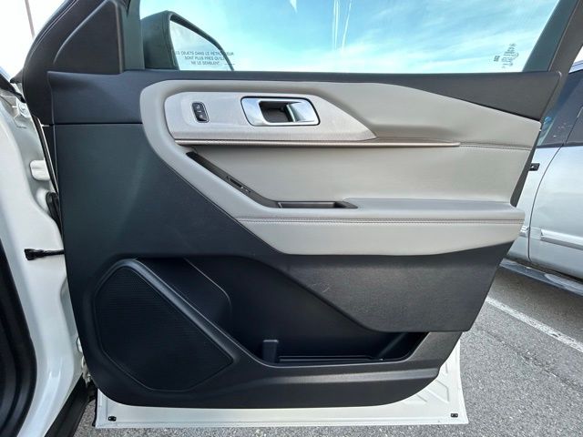 2025 Ford Explorer Active - Photo 35