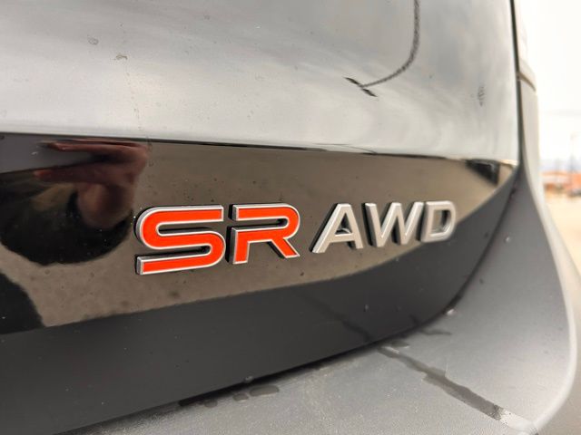 2025 Nissan Kicks SR AWD - Photo 10