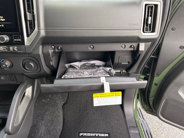 2026 Nissan Frontier SV - Photo 28