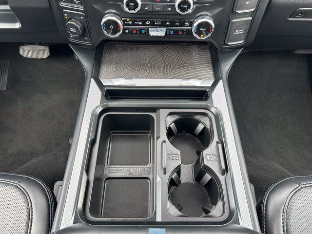 2025 Ford F-350 Super Duty Platinum - Photo 26