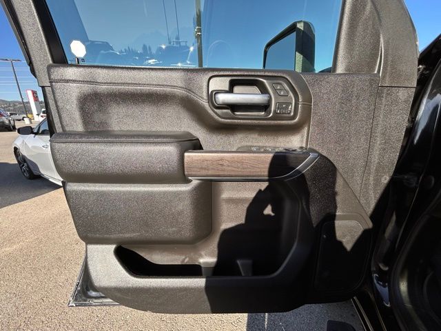 2021 Chevrolet Silverado 2500HD LTZ - Photo 23