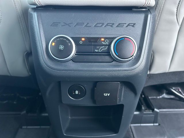 2025 Ford Explorer Active - Photo 38