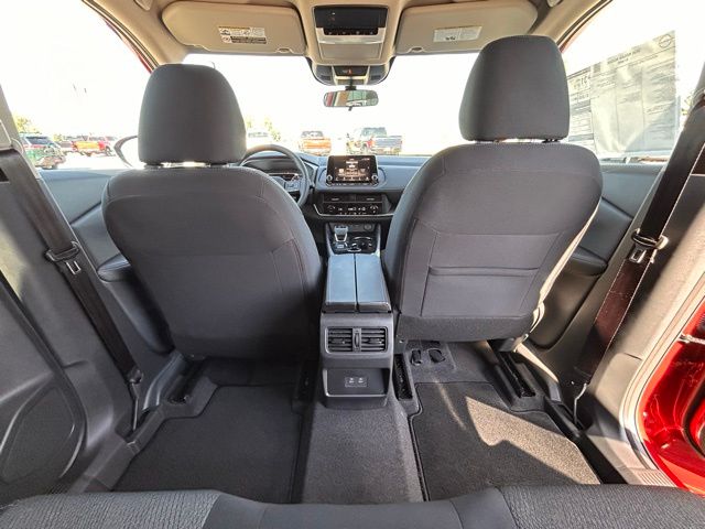2026 Nissan Rogue SV - Photo 29