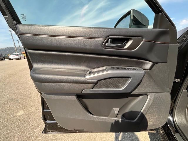 2024 Nissan Pathfinder Rock Creek - Photo 21