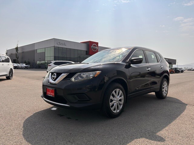 2014 Nissan Rogue S photo 3