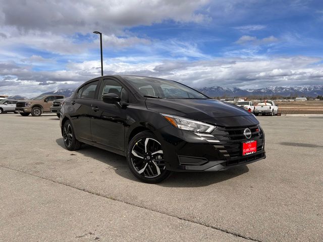 2025 Nissan Versa Sedan SR's photo
