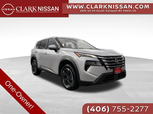 2024 Nissan Rogue SV's photo