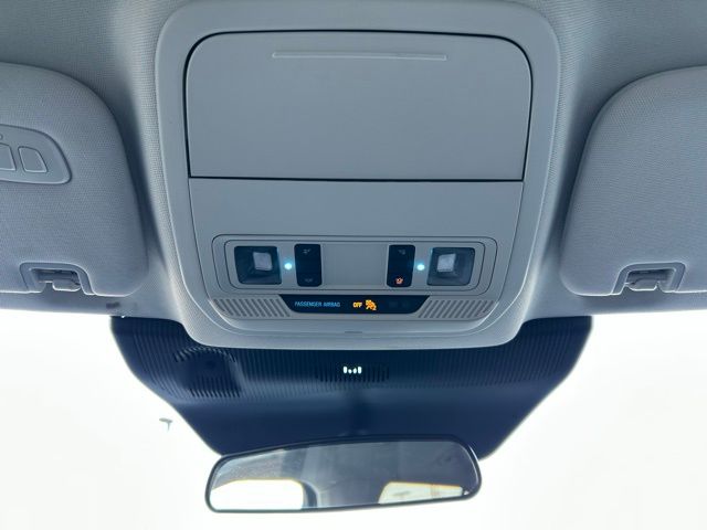 2025 Ford Explorer Active - Photo 14