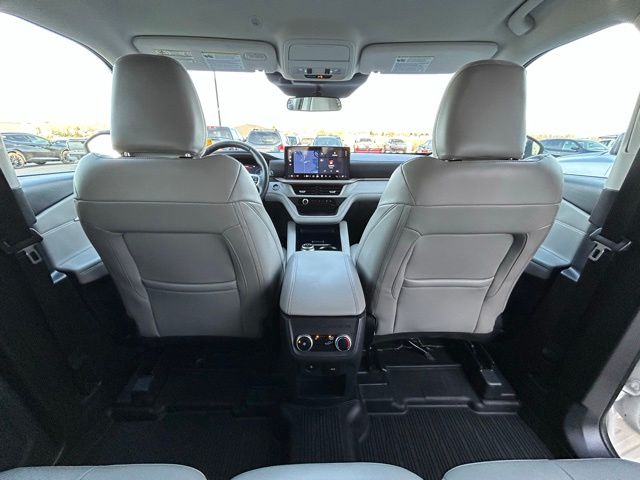 2025 Ford Explorer Active - Photo 37