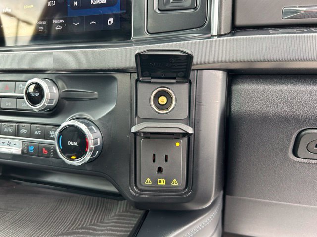 2025 Ford F-350 Super Duty Platinum - Photo 44