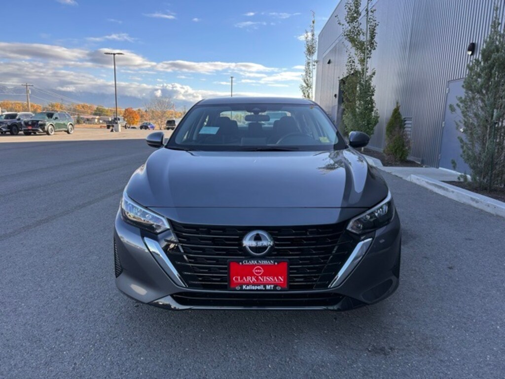 New 2025 Nissan Sentra SV Sedan