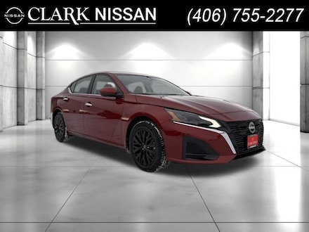 2025 Nissan Altima 2.5 SV Sedan