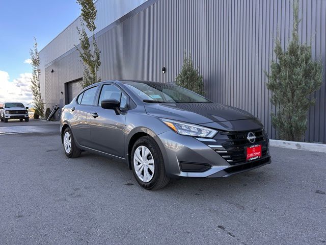 2025 Nissan Versa Sedan S's photo