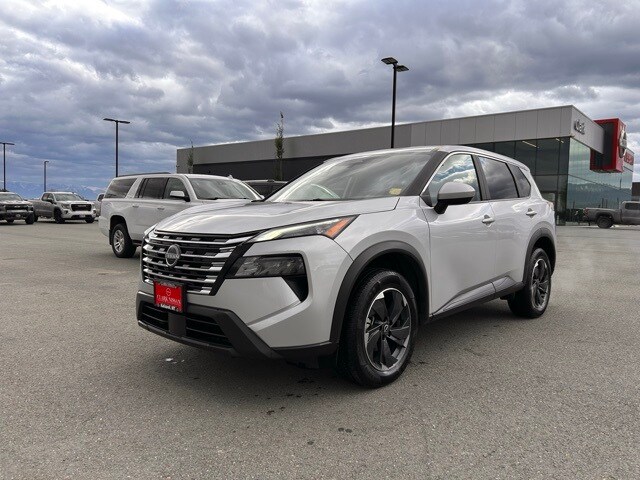 2024 Nissan Rogue SV photo 3