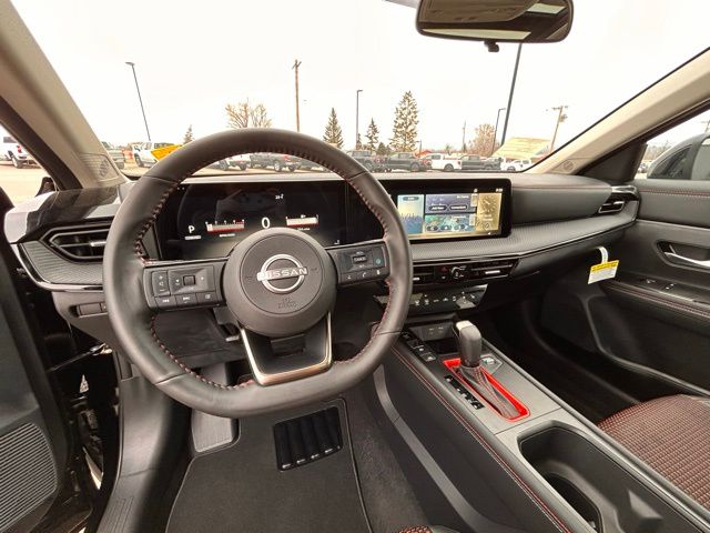 2025 Nissan Kicks SR AWD - Photo 21