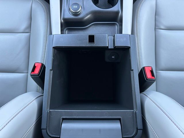2025 Ford Explorer Active - Photo 22