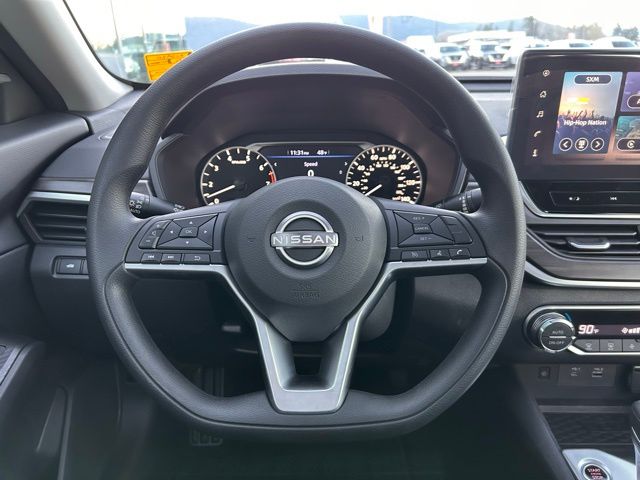 2025 Nissan Altima SV - Photo 20