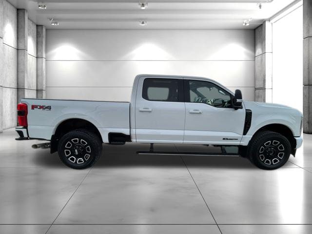 2025 Ford F-350 Super Duty Platinum - Photo 9