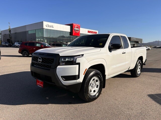 2026 Nissan Frontier S photo 3