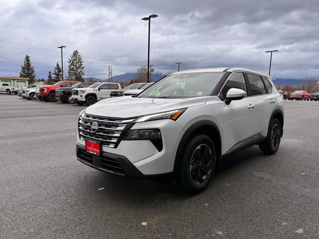 2026 Nissan Rogue SV photo 3